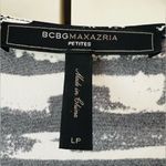 BCBGMAXAZRIA  Womens Adele 3/4 Sleeve Wrap Dress Black White Sz (LP) Peti… Photo 4