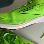 Brooks Women's 9 Draft XC Spikeless Running Sneaker Neon Green Cross Country Photo 9