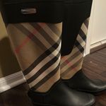 Burberry Rain Boots Photo 0
