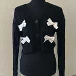 Romwe - Black cable knit cropped sweater w/ bows Photo 0