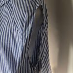 Bandolino  shirt with cold shoulders Photo 2