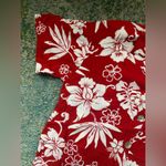Impressions Vintage 90s red white Hawaiian floral button down blouse, size XL Photo 1