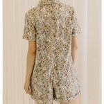 Storia  floral short sleeve romper size small Photo 2