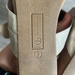Giani Bernini  Memory Foam Rilleyy Gold Detail Velcro Strap Sandal NWOT Size 9 Photo 6