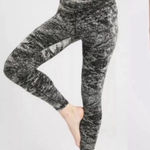 Athleta  Elation Glades 7/8 Legging Size SP Photo 0
