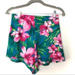 Show Me Your Mumu Martine Shorts in Lady Luau Tropical Print Photo 1