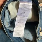 Levi's Levi Strauss Medium Wash Bermuda Shorts Size 20 Photo 4