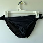 SO  Bikini Bottoms Photo 0