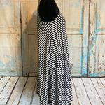 Mossimo Supply Co Mossimo Women’s Black & White Sleeveless Striped Shark Bite Dress Size Small Photo 2