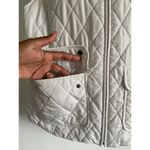 Croft & Barrow Womens Puffer Vests  White Puffer Vest SIZE M Photo 2