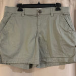 Boston Traders  Women's Olive Cargo Shorts Photo 0