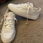 Reebok Classic White Sneaker Photo 5