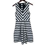 Banana Republic Fit Flare Cocktail Dress Black White Striped Sz 2 Pockets A-Line Photo 13