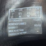 Clarks Clark’s Heeled Ankle Boots Size 9.5 Medium Photo 9