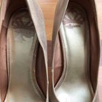 Fergalicious Gold Shimmer Pump Photo 9