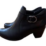Naturalizer  Elisa Black Leather Ankle Boots Overlapping Ring Hardware Size 10 40 Photo 9