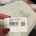 Lululemon NWT 1L Vapor White with Studded Logo Everywhere Belt Bag Photo 11