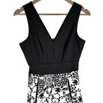 Haute Monde |  | Black & White Velvet Pleated Paisley V-Neck Dress - M Photo 1