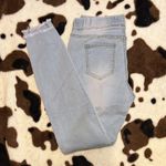 SheIn médium jeans pretty much like size 7 Photo 1