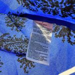 Banana Republic  size small short sleeve blouse blue paisley print v neck‎ Photo 5