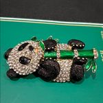 Piper  K | Panda 🐼 Bear Brooch Photo 7