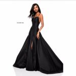 Sherri Hill black  prom dress Photo 0