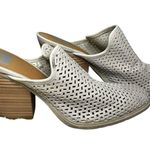 Dolce Vita Kenli Mule Stacked Heel Bootie Perforated leather slip on Size 8 Tan Photo 2