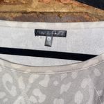 Tart  Intimates Gray Leopard Animal Print Sleepwear Pajama Top Women's Size Large Photo 3