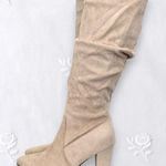 Elegant 90s Style Western Slouchy Nude Tan Faux Suede Knee High Heel Boots 6.5 Photo 0