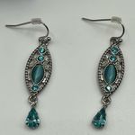 Windsor 𝅺‎ Aquamarine Crystals and Silver Toned Earrings Pierced Boho Chic NIB Photo 1