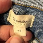 Madewell  The Mom Jean Size 28 Distressed Waistband Light To Medium Wash. Photo 5