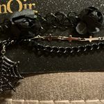 Noir necklaces Photo 3