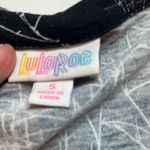 LuLaRoe Halloween Black Spider Web Tshirt  Classic Tee SZ S Short Sleeve Grunge Photo 8