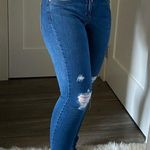Uniqlo *HPx2!* distressed skinny jeans Photo 6