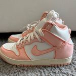 Nike  Jordan Mid 1 Women’s Air 8.5 Photo 0