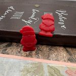 Vintage Santa Earrings – Red Christmas Holiday Studs Photo 1