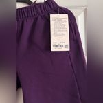 Lululemon NWT Scuba Mid-Rise Oversized Jogger, Dramatic Magenta, Size XXXS Photo 7