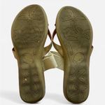 BOC Born Concept Champagne Vegan Leather Strappy Toe Flip Flop Sandals Tan Size 8 Photo 4