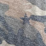 None Oversized Camouflage Star Print Lightweight Top Photo 2