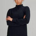 Lululemon Twin Rib Wool Blend Turtleneck Sweater X9 Photo 1