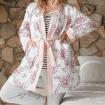 Morgan Lane  x FabFitFun Blush Pink Satin Floral Robe Kimono Style Size S/M Photo 1