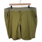 Duluth Trading Co Women's Plus Armachillo Cooling 10" Shorts Green Size 20W Photo 0