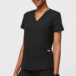 FIGS Casma Short Sleeve Scrub Top In Black Photo 1