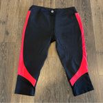Avia Black & Hot Coral Cropped Workout Leggings Size L Photo 3