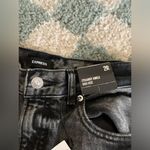 EXPRESS NWT  Denim Mom Jeans High Rise Jeans Black Distressed Ripped Size 2R Photo 3