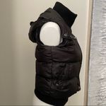 Guess Women’s Puffer Vest Size XS Photo 4
