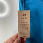 ALBION FIT Albion Intention Flow 3/4 Leggings in Cobalt Size Large Photo 8