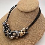 Chico's Chico’s Stunning Cluster Pearls Choker Collar Leather Cord Necklace gray bib Photo 5