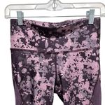 Under Armour Compression HeatGear Leggings Purple Pink Camo Women’s Size Small Photo 3