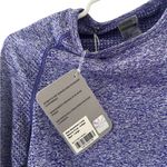 Gymshark NEW Vital Seamless Long Sleeve Crop in Indigo
Marl Photo 4